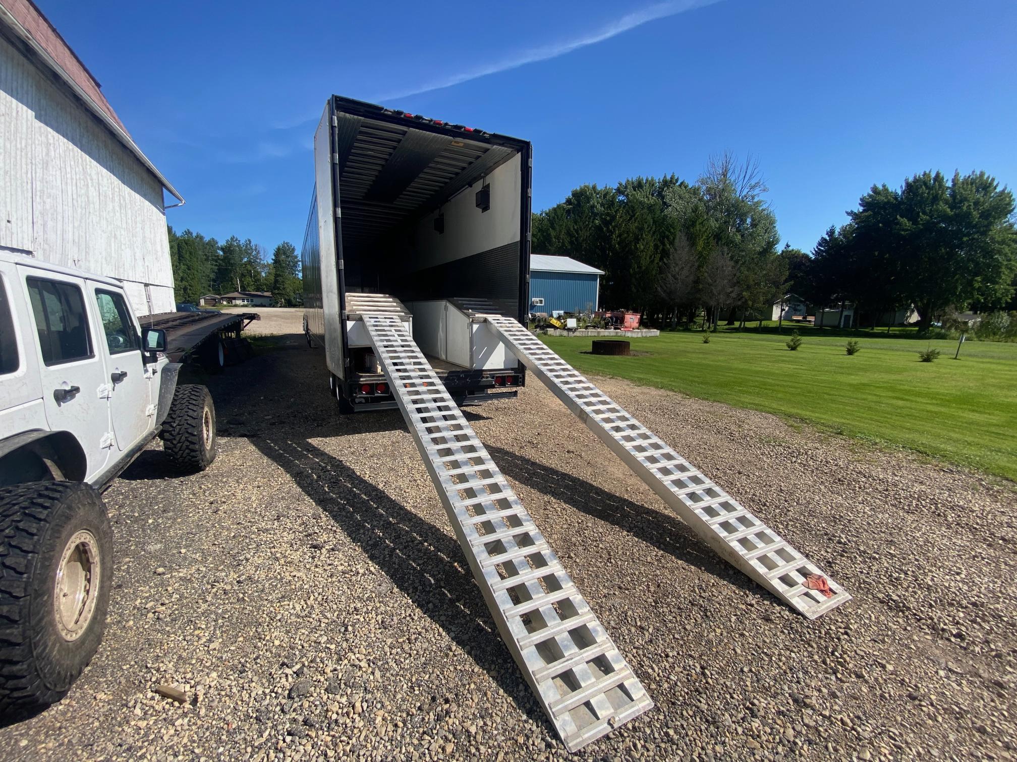 1995 GREAT DANE Race - Image 2